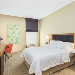 Hampton Inn Thomasville - Guest room