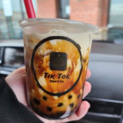 Tea Lala Boba & Che - Brown Sugar Milk Tea