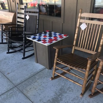 Cracker Barrel Old Country Store - American Near Me - Scottsburg, Indiana