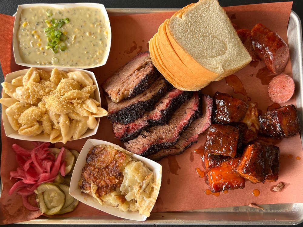 INTERSTELLAR BBQ - 610 Photos & 366 Reviews - 12233 Ranch Rd 620 N