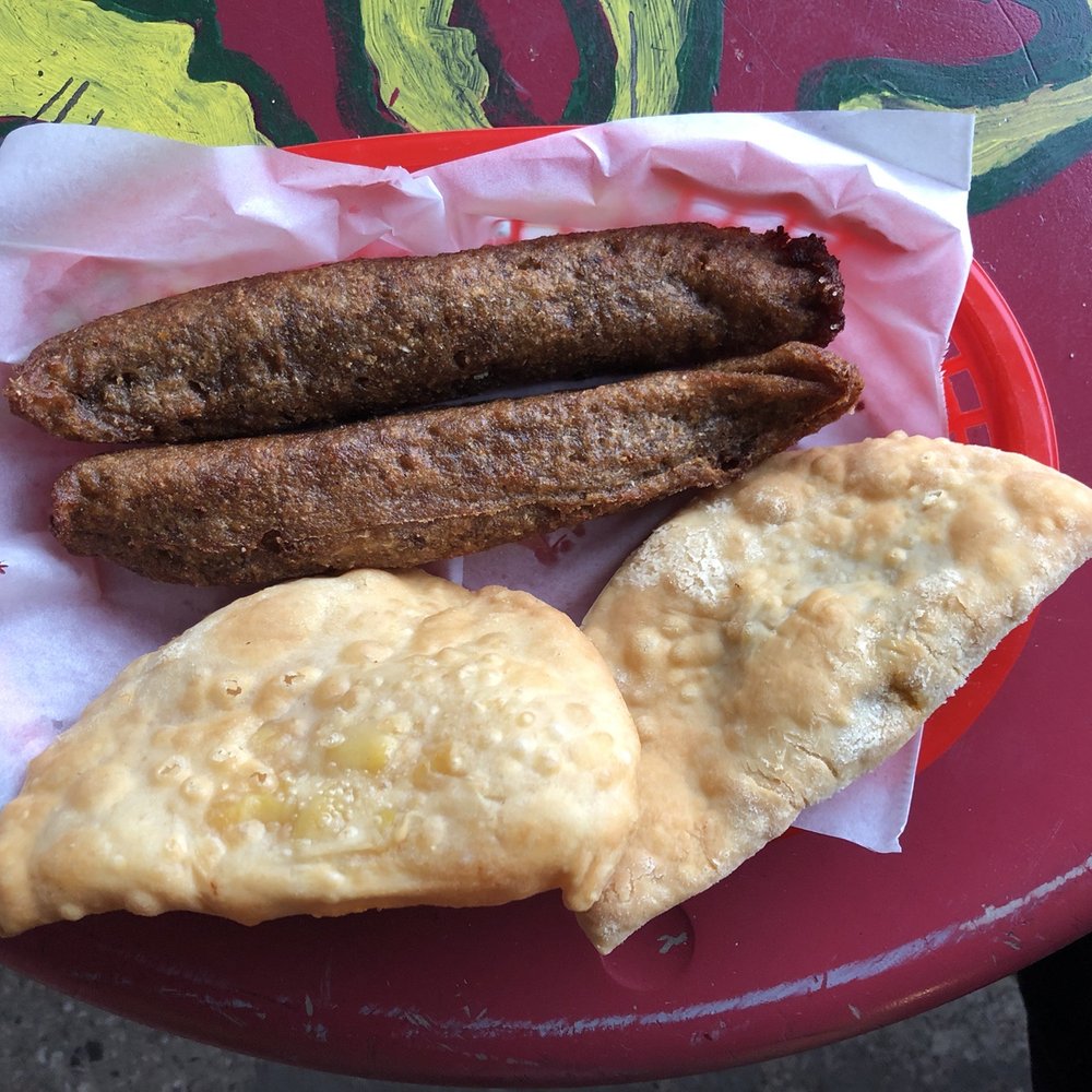 SOS  Burger - Alcapurria y pastelillos... - Caribbean Near Me - Cataño, Puerto Rico