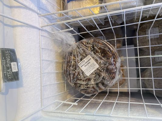 Krown Bakery & Eatery by null