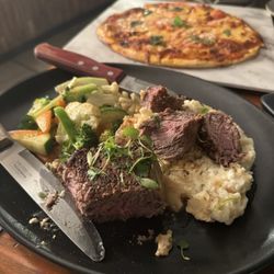 The Avenue - Steak