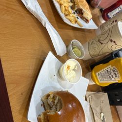 Fat Guys Pizza & Chicken - Specials