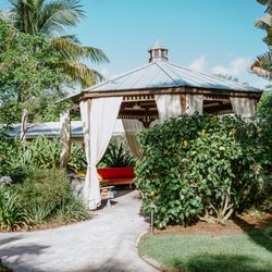 A Banyan Residence Assisted Living Resort Facility - A Banyan Residence in Venice, Florida