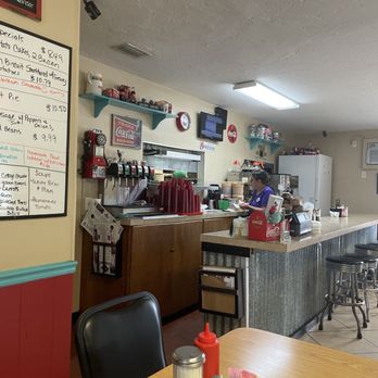 The Diner - This is the front counter. - Breakfast & Brunch Near Me - Inverness, Florida