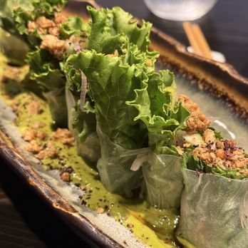 Yoshitomo - Megami makimono (vegetarian) - Sushi Bars Near Me - Omaha, Nebraska