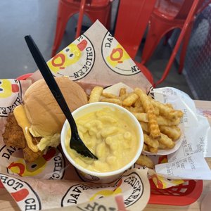 DAVES HOT CHICKEN - 409 Photos & 358 Reviews - 9040 W Sahara Ave, Las ...
