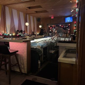 Madison - Bar - Italian Near Me - San Diego, California Madison - Bar - Italian Near Me - San Diego, California