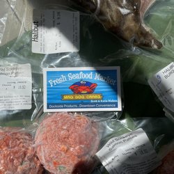 Mad Dog Crabs Seafood Market - Business card