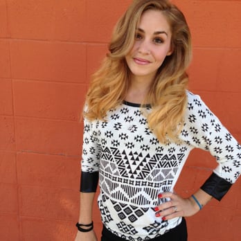 Salon Salon - she styled my hair and did my make up! - Hair Stylists Near Me - San Jose, California Salon Salon - she styled my hair and did my make up! - Hair Stylists Near Me - San Jose, California