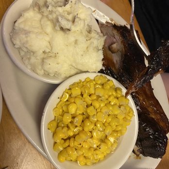 Texas Roadhouse - Salt ribs, mashed potatoes and corn - Steakhouses Near Me - College Station, Texas