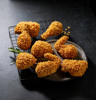 bb.q Chicken Convoy by null
