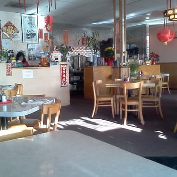 Wong's Garden - inside the restaurant - Chinese Near Me - Hollister, California Wong's Garden - inside the restaurant - Chinese Near Me - Hollister, California