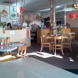 Wong's Garden - Inside the restaurant
