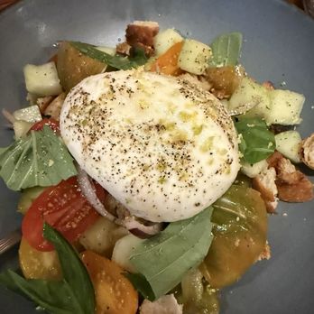 Cancino - Burrata salad - Pizza Near Me - Ciudad de México, DIF Cancino - Burrata salad - Pizza Near Me - Ciudad de México, DIF