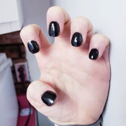 NV Nails