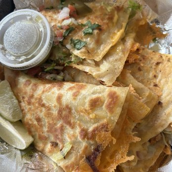 Amigo Sole - Chicken Quesadilla Bomb - Mexican Near Me - St. Louis, Missouri