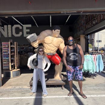 Ayusa - Venice Beach, Spring Break 2016! - Community Service/Non-Profit Near Me - San Francisco, California