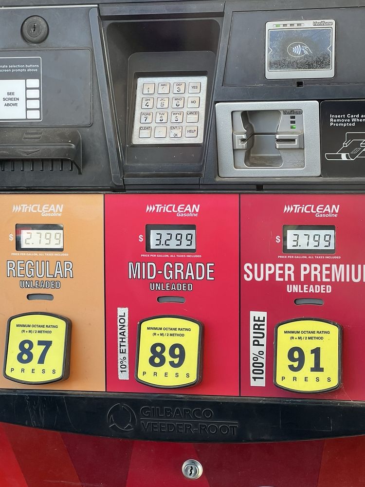 Bluffview Citgo Logo