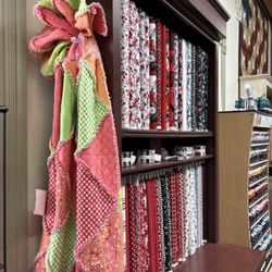 Lolly's Fabrics