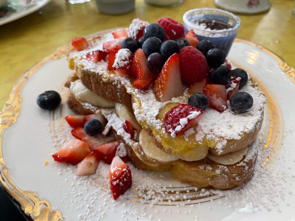 THE BAG LADY VARIETY & CAFE 66 Photos & 58 Reviews 474 Pall Mall