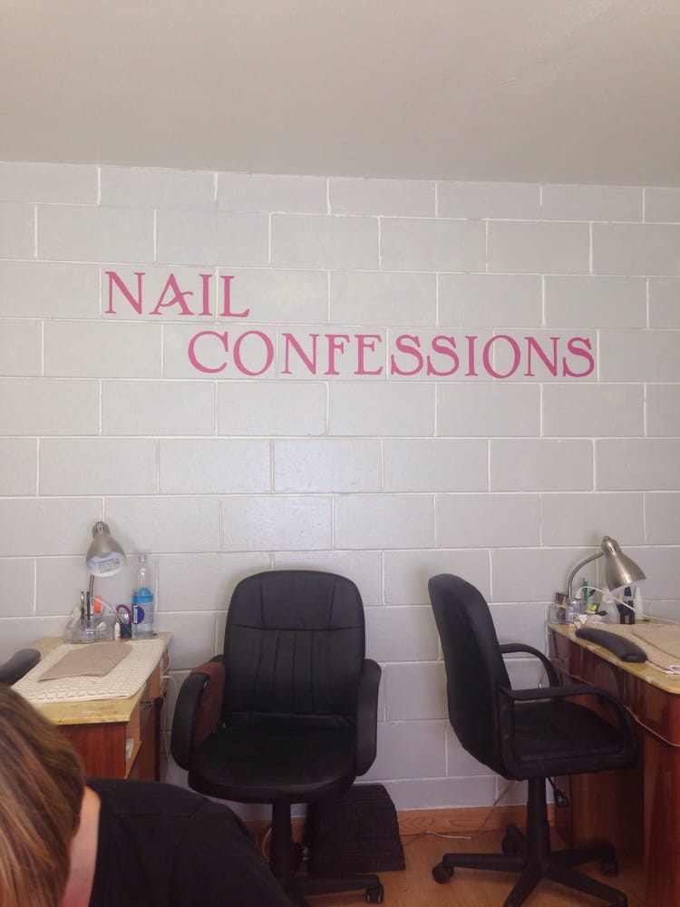 Nail Confessions Logo