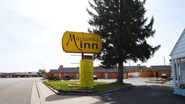 Marianna Inn Panguitch by null