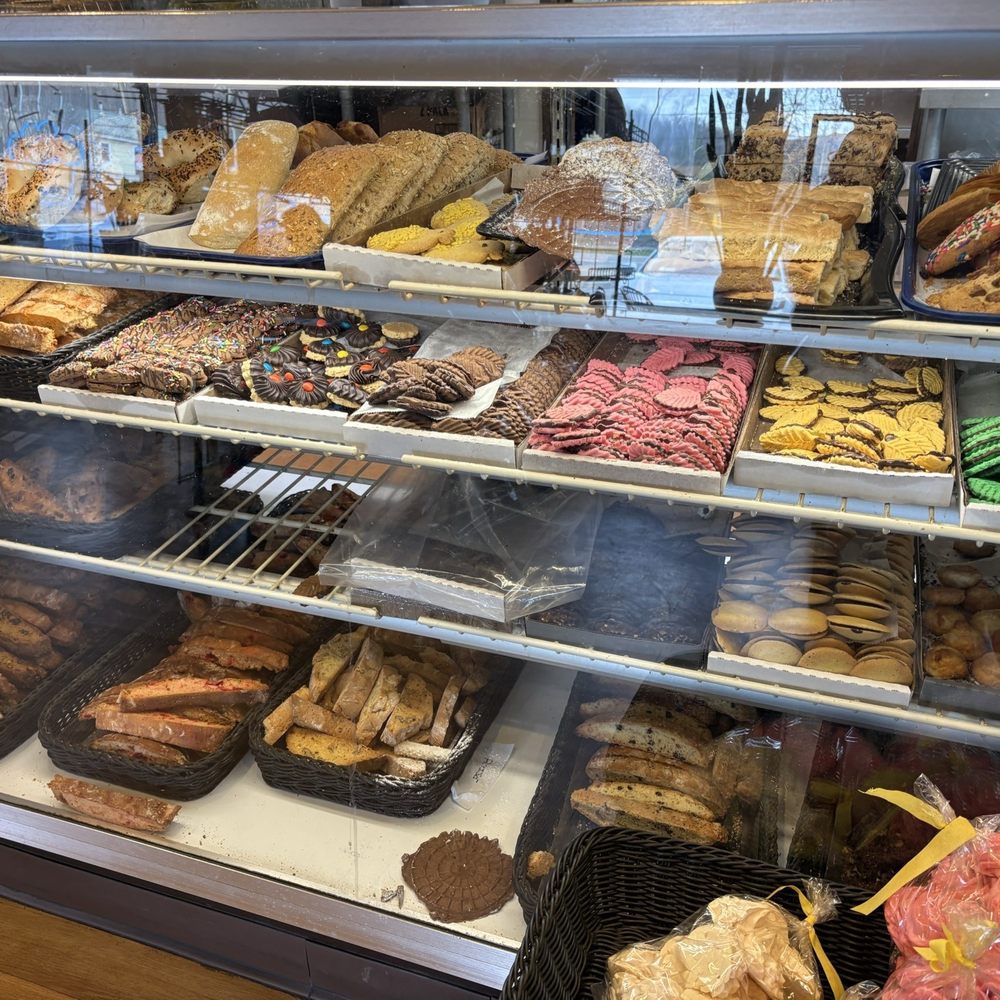B & L Deli - Delis Near Me - Cold Spring, New York
