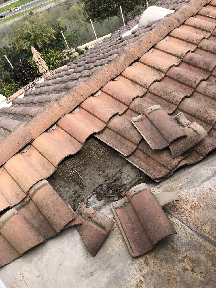 Slide of RCI Roofing