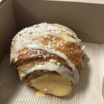 Val's Bakery - Bakeries Near Me - Dayton, Ohio