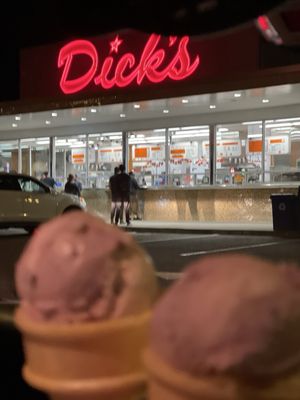 Dick's Drive-In by null