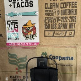 They use coffee bags as wall decoration. The power plugs are located at the bottom and are cut out for access. They use coffee bags as wall decoration. The power plugs are located at the bottom and are cut out for access.
