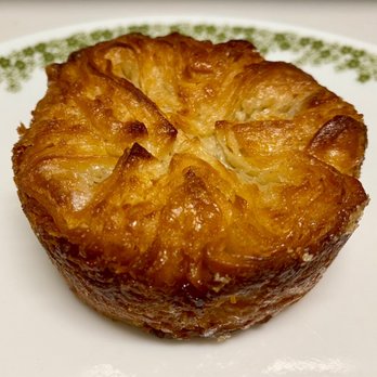 Starter Bakery - Traditional Kouign Amann - Delicious! - Bakeries Near Me - Oakland, California Starter Bakery - Traditional Kouign Amann - Delicious! - Bakeries Near Me - Oakland, California