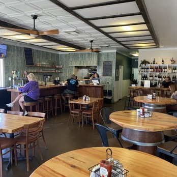 Box Car Taphouse - Wine Bars Near Me - Portola, California Box Car Taphouse - Wine Bars Near Me - Portola, California