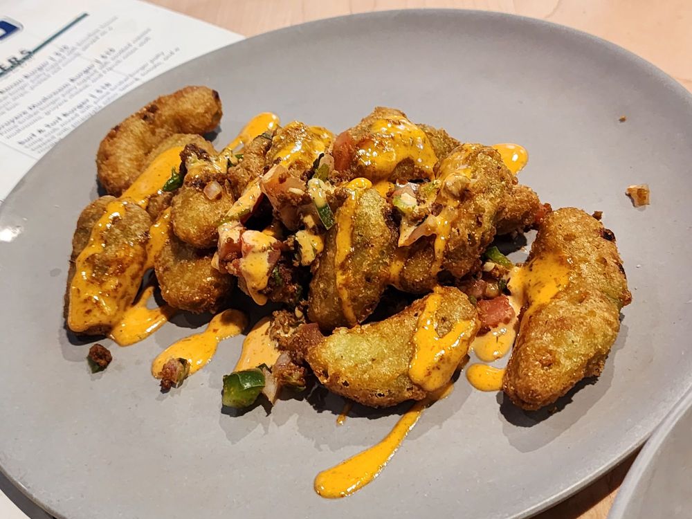 Food from Growlers East Tosa