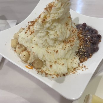 C Fruit Life - Durian Snowdae - Desserts Near Me - Boston, Massachusetts C Fruit Life - Durian Snowdae - Desserts Near Me - Boston, Massachusetts