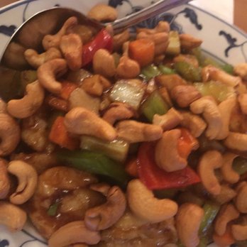 Golden Leaf - Chicken with cashews. VG! - Chinese Near Me - Naples, Florida Golden Leaf - Chicken with cashews. VG! - Chinese Near Me - Naples, Florida