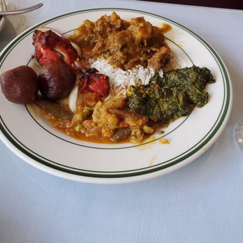 Minerva - Palak paneer, cauliflower, tandoori chicken - Indian Near Me - Gaithersburg, Maryland Minerva - Palak paneer, cauliflower, tandoori chicken - Indian Near Me - Gaithersburg, Maryland