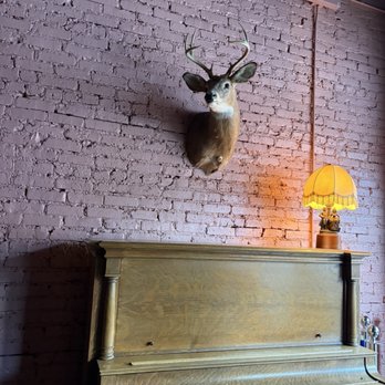 Sweethearts Bar - inside - Bars Near Me - Chicago, Illinois Sweethearts Bar - inside - Bars Near Me - Chicago, Illinois