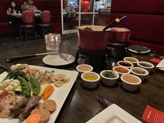 Urban Fondue by null