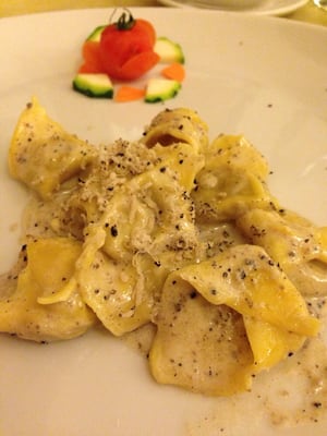 Al pozzo etrusco di Fabrizio Grilli by null