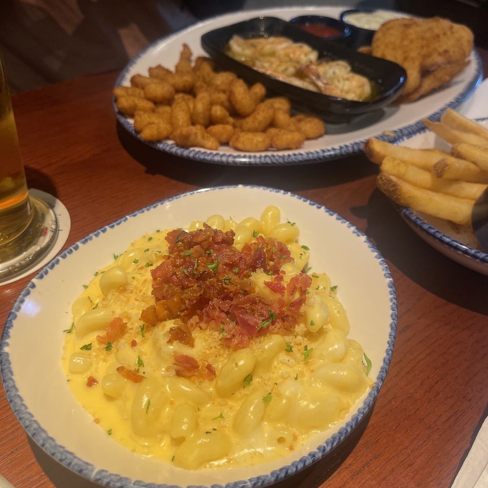 Red Lobster - Bacon Mac and cheese - Seafood Near Me - Scottsdale, Arizona Red Lobster - Bacon Mac and cheese - Seafood Near Me - Scottsdale, Arizona