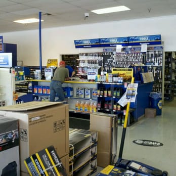 NAPA Auto Parts - Man getting help at front desk. - Auto Parts & Supplies Near Me - DEER PARK, Washington NAPA Auto Parts - Man getting help at front desk. - Auto Parts & Supplies Near Me - DEER PARK, Washington