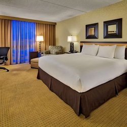 DoubleTree by Hilton Hotel Chicago - Arlington Heights - Guest room