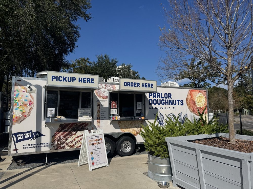 Social spots from Parlor Doughnuts