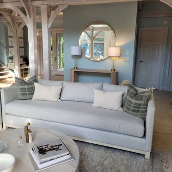 Lovely Calli - Home Cleaning Near Me Lovely Calli - Home Cleaning Near Me