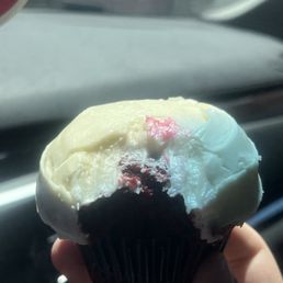 Red Velvet Cupcake Red Velvet Cupcake