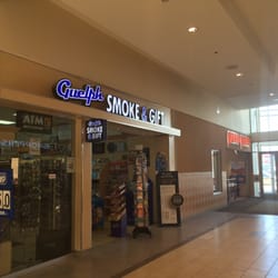 Guelph Smoke & Gift - Store front