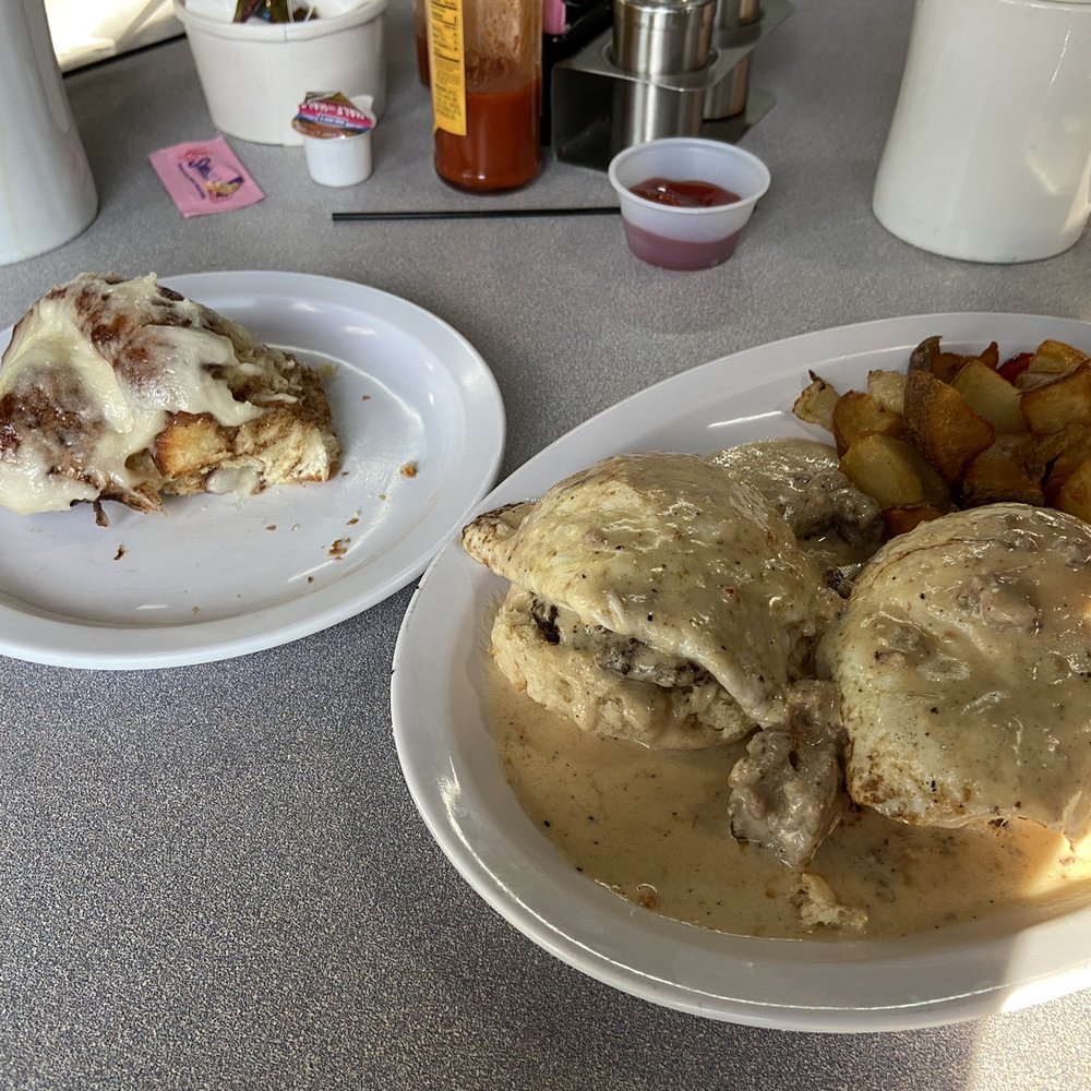 1836 Cafe - Country Bennie - American Near Me - Bells, Texas 1836 Cafe - Country Bennie - American Near Me - Bells, Texas
